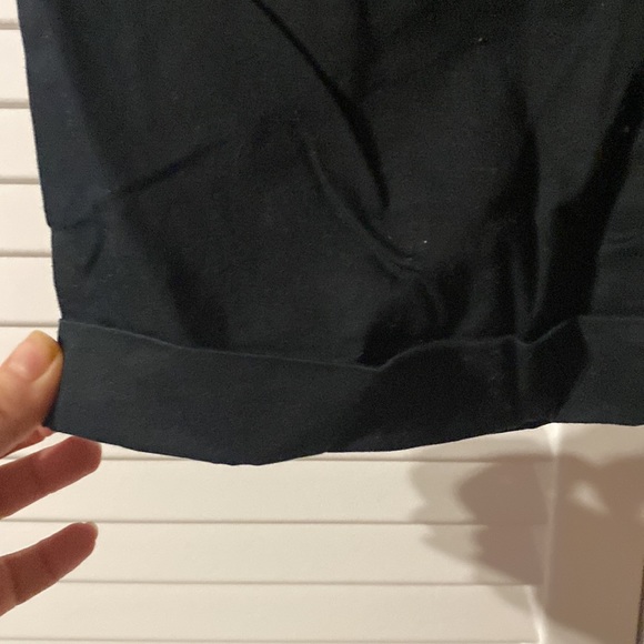 UC Banana Republic black cuffed burmuda shorts - Picture 4 of 11
